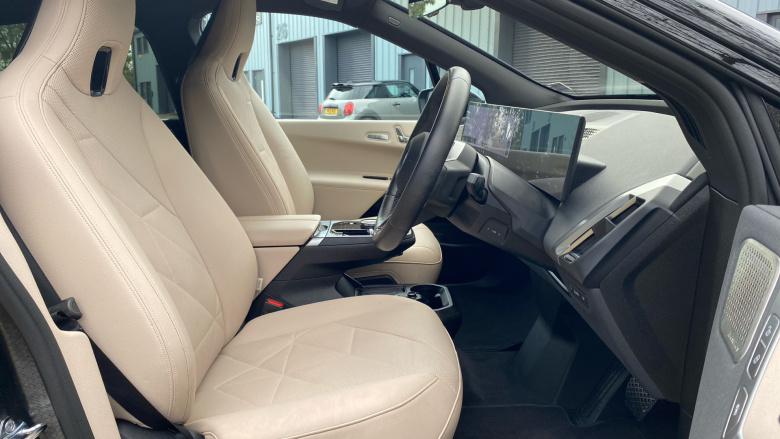 BMW iX 385kW xDrive50 M Sport 111.5kWh 5dr Auto Electric Estate